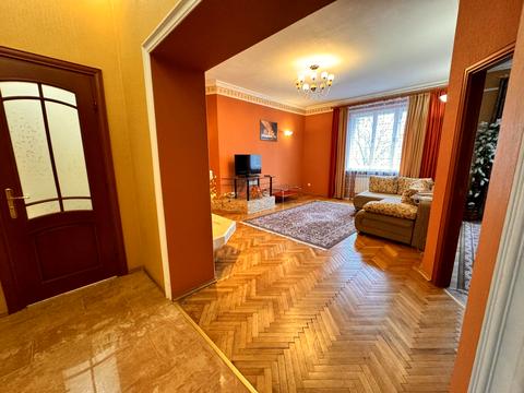 квартира по адресу Гетьмана Дорошенко ул. (Жовтневая), 71