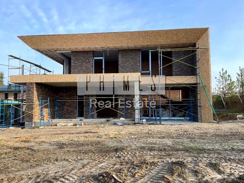 будинок за адресою Квітнева вул.