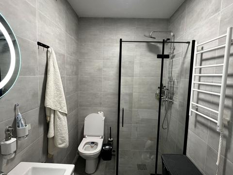 квартира за адресою Повітряна вул., 78