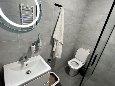 квартира за адресою Повітряна вул., 78