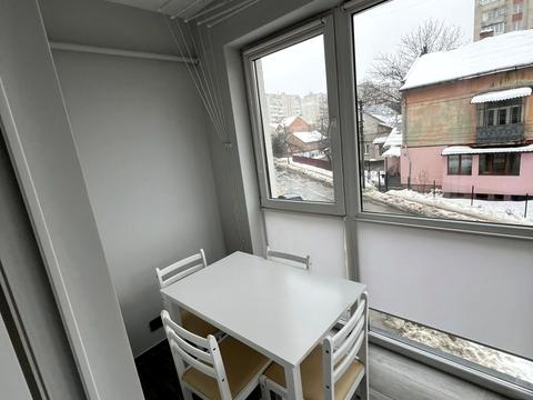 квартира за адресою Повітряна вул., 78