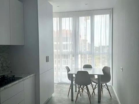 квартира за адресою Машинобудівників вул., 16