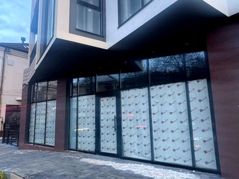 комерційна за адресою Чубаївська вул., (Будинок)