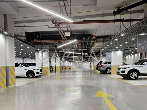 паркомісце за адресою Саперне Поле вул., 3