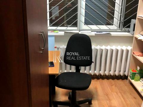 комерційна за адресою Сім'ї Стешенків вул. (Тимофія Строкача), 3