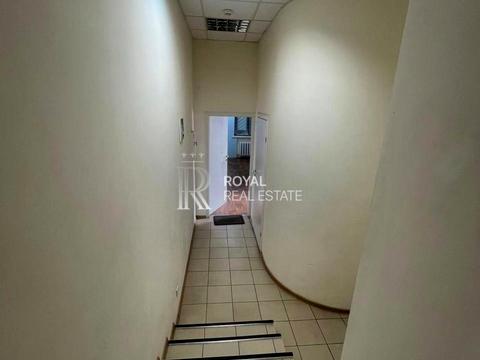 комерційна за адресою Сім'ї Стешенків вул. (Тимофія Строкача), 3