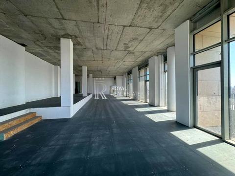 коммерческая по адресу Антоновича ул. (Горького), 118