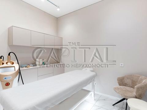 комерційна за адресою Київ, Василя Тютюнника вул. (Анрі Барбюса), 28-А