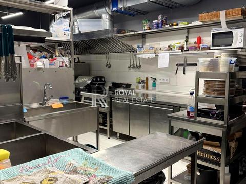 комерційна за адресою Зарічна вул., 1-В