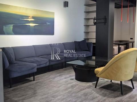 комерційна за адресою Князів Острозьких вул. (Московська), 32/2