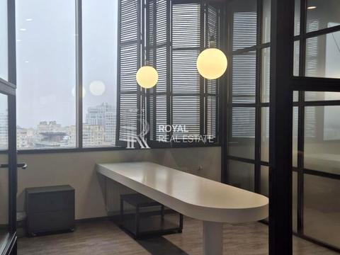 коммерческая по адресу Князей Острожских ул. (Московська), 32/2