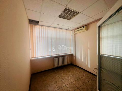 комерційна за адресою Новокостянтинівська вул., 7