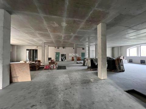 комерційна за адресою Прорізна вул., 9