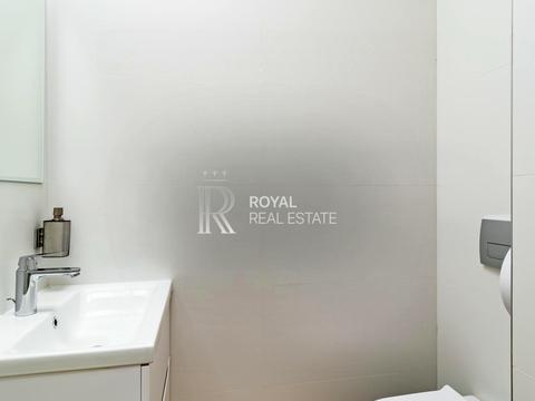 комерційна за адресою Михайла Грушевського вул., 9