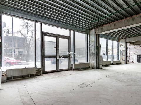 комерційна за адресою Машиностроительная, 41