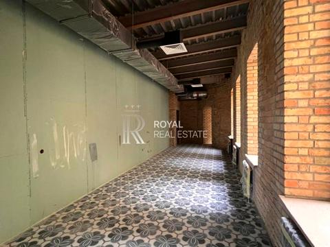 коммерческая по адресу Прорезная ул., 9