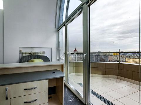 комерційна за адресою Левка Лук'яненка вул. (Маршала Тимошенка), 29