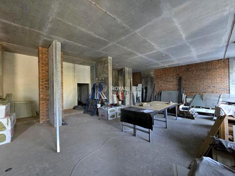 комерційна за адресою Звіринецька вул., 47