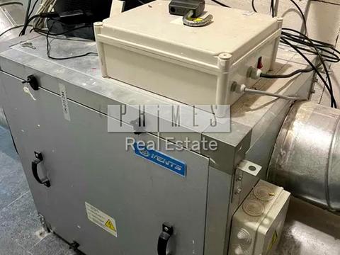 комерційна за адресою Голосіївська вул., 13-Б