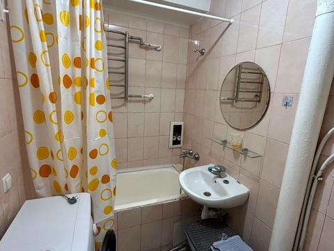 квартира за адресою Русанівський бульв., 6