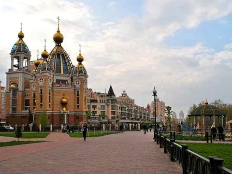 квартира за адресою Київ, Володимира Івасюка просп. (Героїв Сталінграду), 8