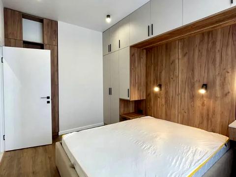 квартира за адресою Євгена Чикаленка вул. (Аржанова), 3