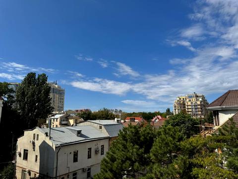 квартира за адресою Одеса, Андрія Гулого-Гуленка вул. (Віце-адмірала Азарова), 13