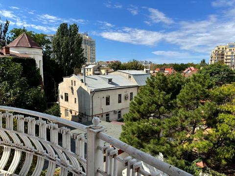 квартира за адресою Одеса, Андрія Гулого-Гуленка вул. (Віце-адмірала Азарова), 13