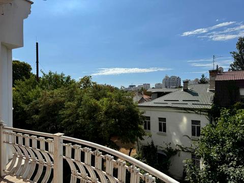 квартира за адресою Одеса, Андрія Гулого-Гуленка вул. (Віце-адмірала Азарова), 13