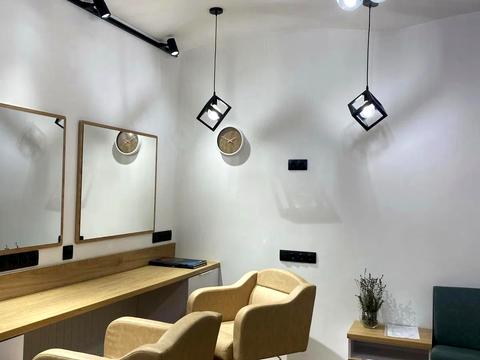 коммерческая по адресу Киевская ул., 1