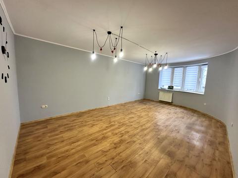 комерційна за адресою Івана Франка вул., 26