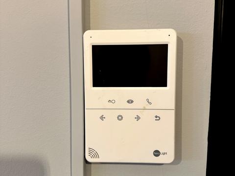 комерційна за адресою Івана Франка вул., 26