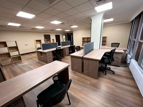 комерційна за адресою Київ, Казарменна вул. (Григорія Андрющенка), 4