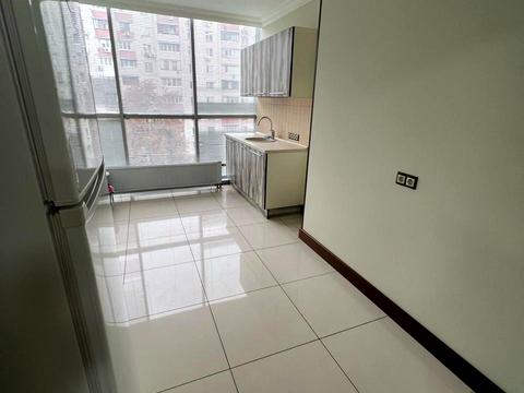 комерційна за адресою Київ, Казарменна вул. (Григорія Андрющенка), 4