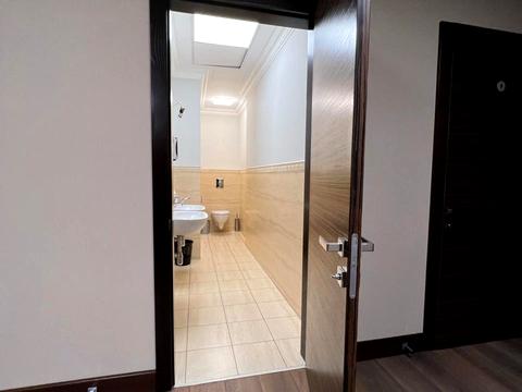 комерційна за адресою Київ, Казарменна вул. (Григорія Андрющенка), 4