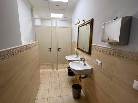 комерційна за адресою Київ, Казарменна вул. (Григорія Андрющенка), 4