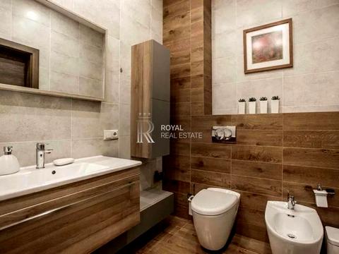 квартира за адресою Андрія Верхогляда вул. (Михайла Драгомирова), 16