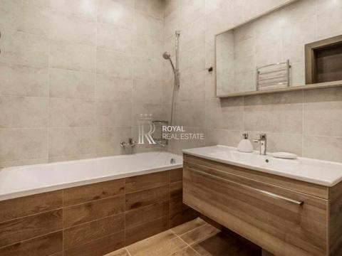 квартира за адресою Андрія Верхогляда вул. (Михайла Драгомирова), 16