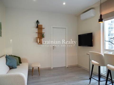 квартира за адресою Михайла Максимовича вул. (Онуфрія Трутенка), 24-В