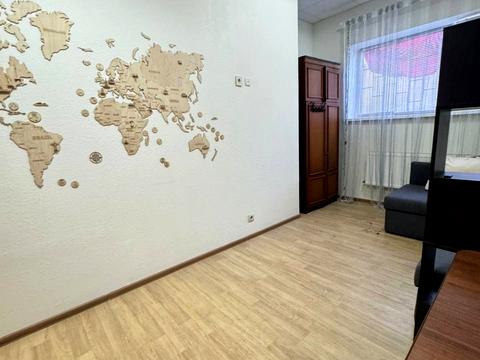 квартира за адресою Тищенка вул., 21-Б