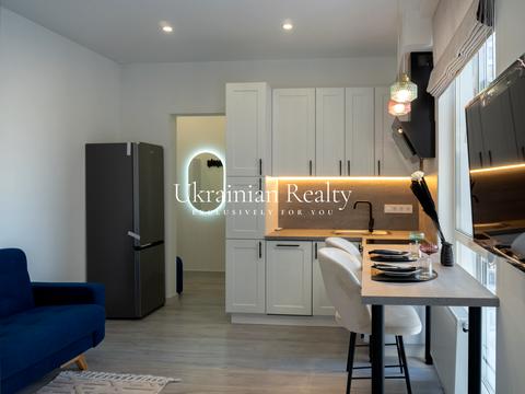 квартира за адресою Київ, Михайла Максимовича вул. (Онуфрія Трутенка), 24-В