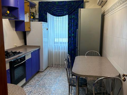 квартира за адресою Небесної Сотні просп. (Маршала Жукова), 30