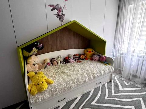 квартира за адресою Гната Хоткевича пров., 3