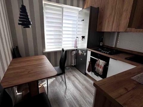 квартира за адресою Гната Хоткевича пров., 3