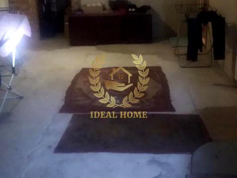 комерційна за адресою Пономарьова вул., 2/2