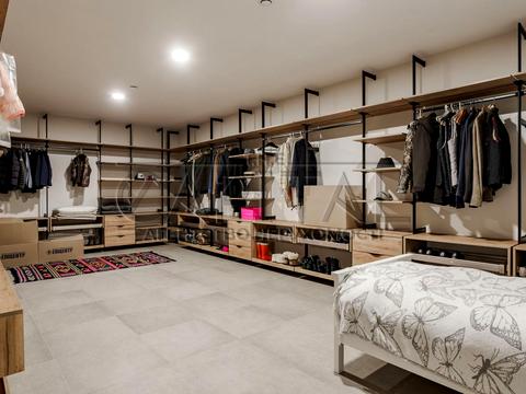 дом по адресу Кленова Долина