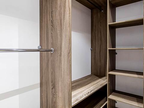 комерційна за адресою Саперне Поле вул., 12