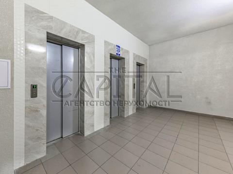 комерційна за адресою Саперне Поле вул., 12