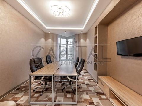 комерційна за адресою Саперне Поле вул., 12