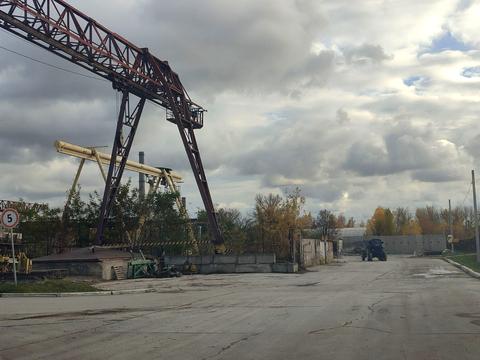 комерційна за адресою Індустріальна вул., 11Б